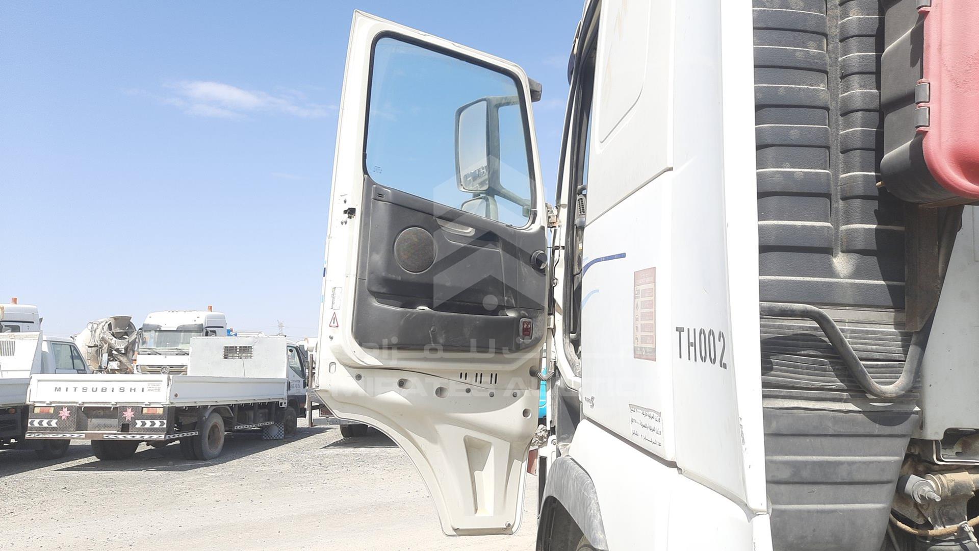 2008 VOLVO FH VIN: YV2ASW0A88B503341