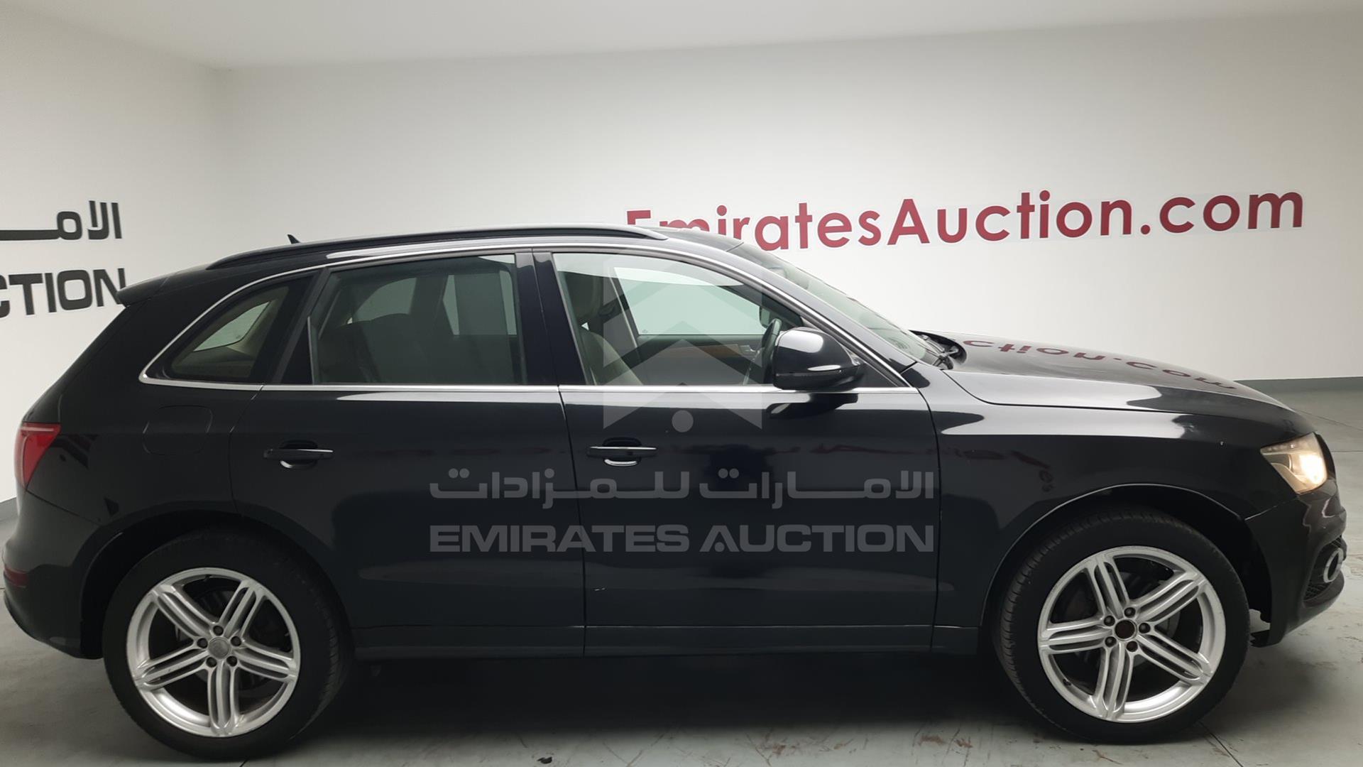 2010 AUDI Q5 VIN: WAUCKC8R0AA045458