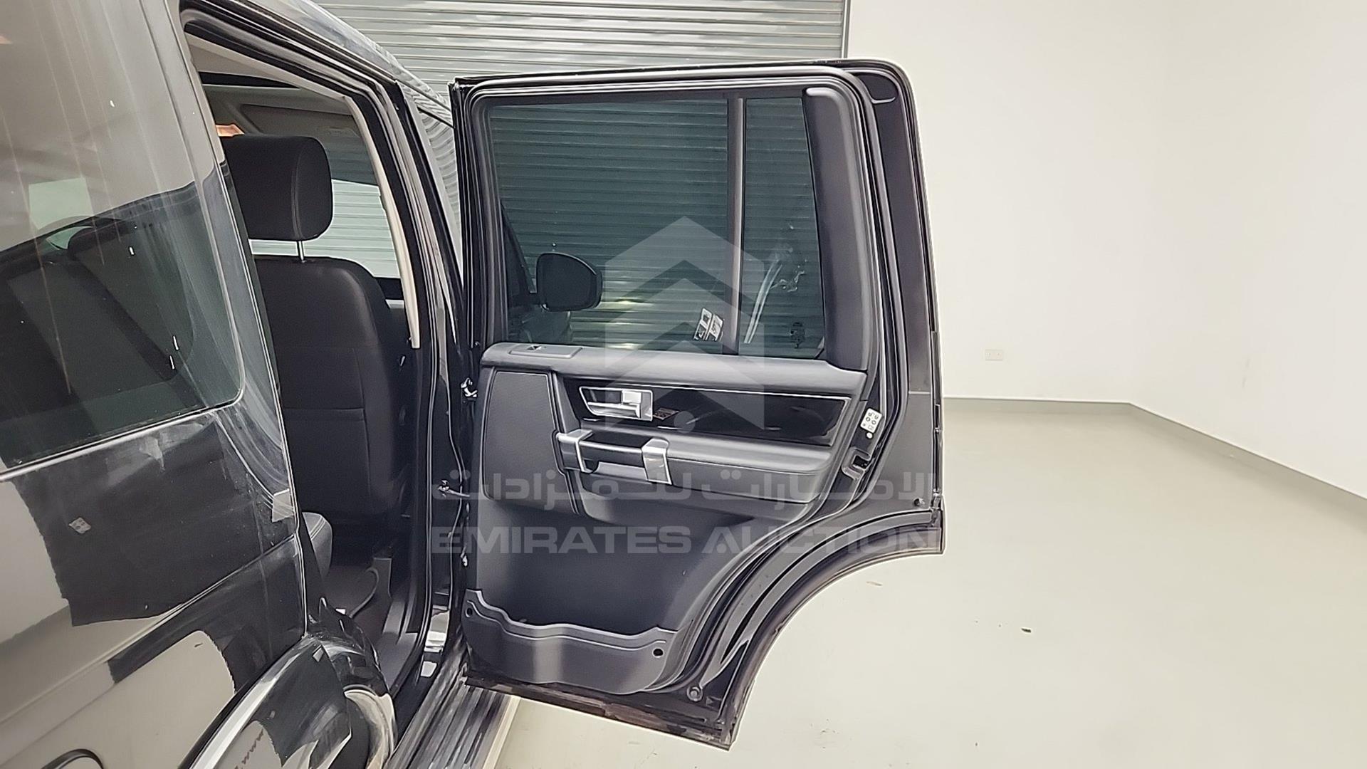 2015 LAND ROVER LR4 HSE VIN: SALLAAAV6FA750159