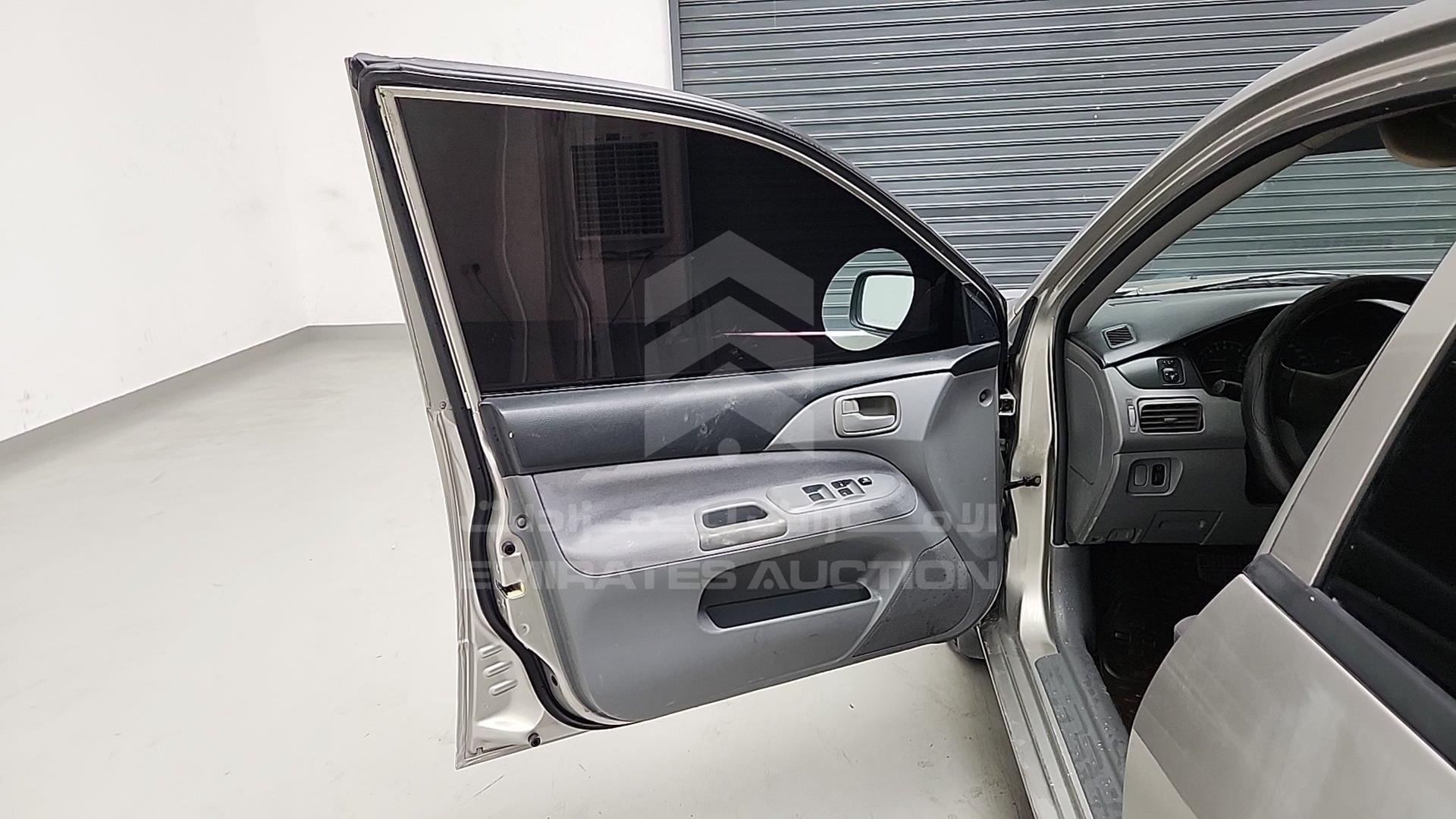 2007 MITSUBISHI LANCER VIN: JMYSRCS1A7U715930