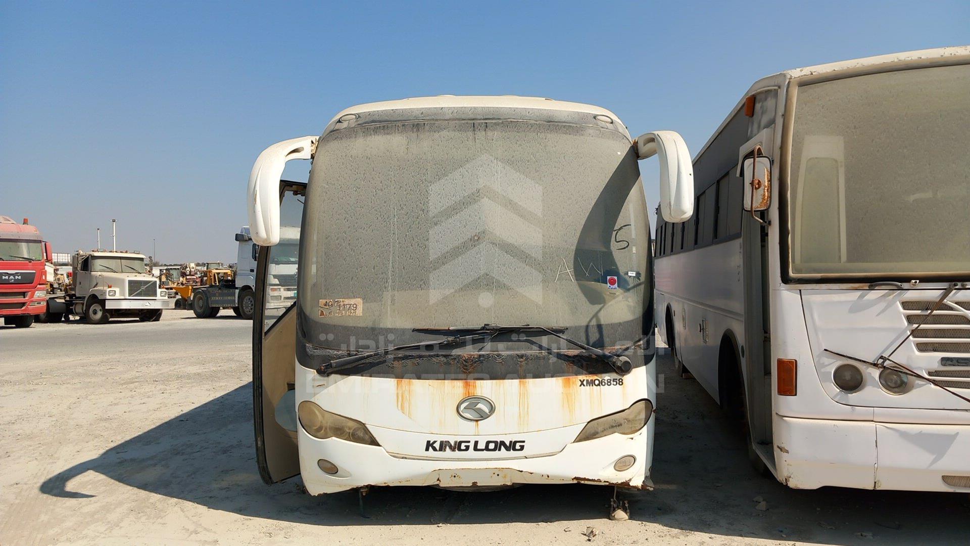 2010 KING LONG XMQ6858 VIN: LA6R1DS91AB200467