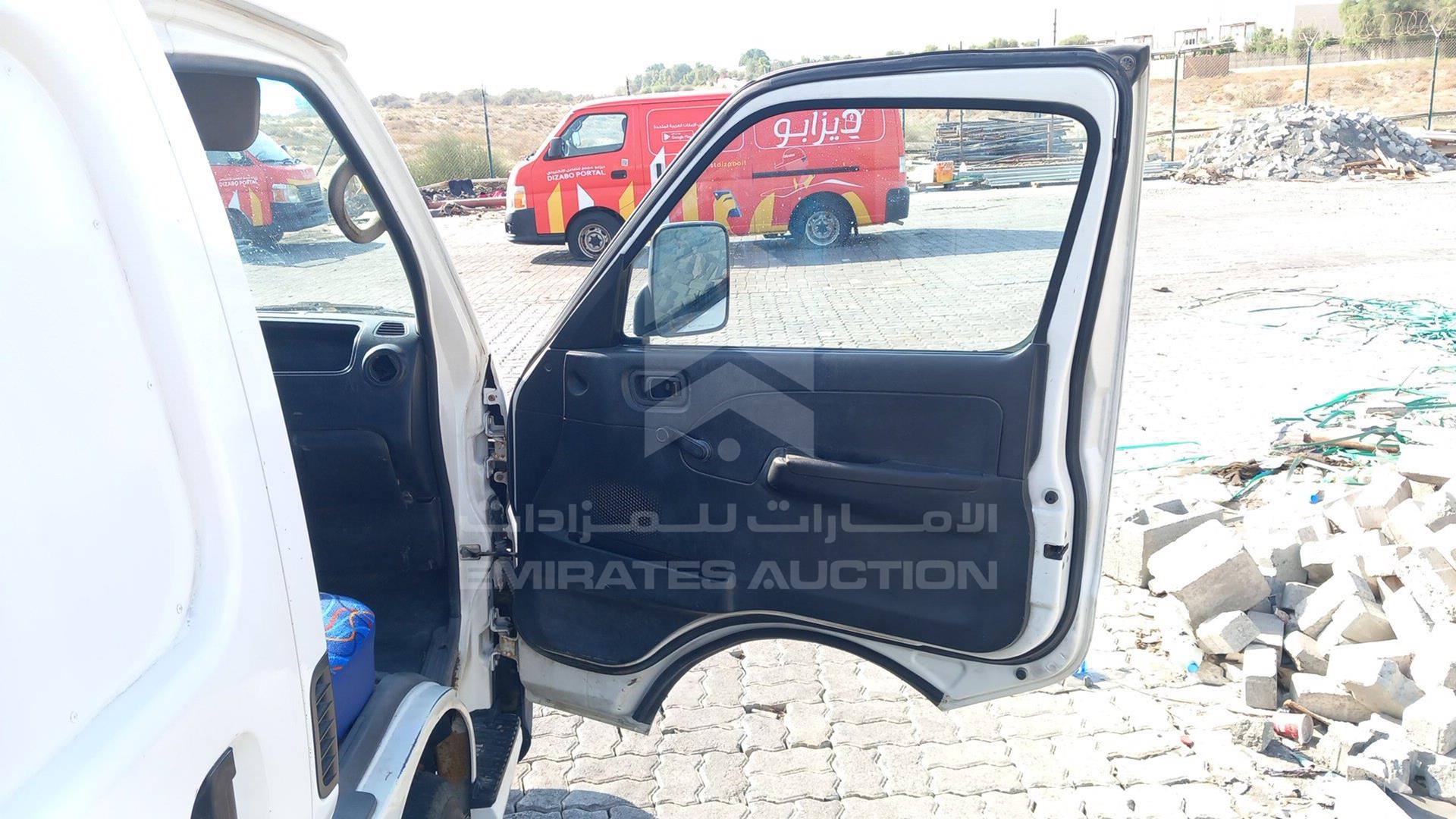 2010 NISSAN URVAN VIN: JN6AE54S0AX024383