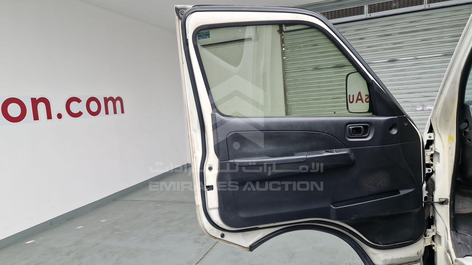2010 NISSAN URVAN VIN: JN6AE54S5AX020605