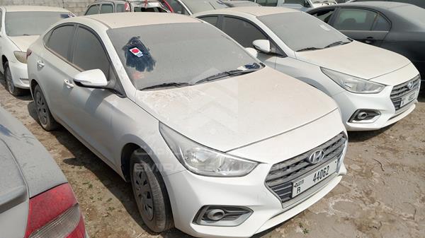 Hyundai Accent 2020 MALC741C1LM224591 Image 10