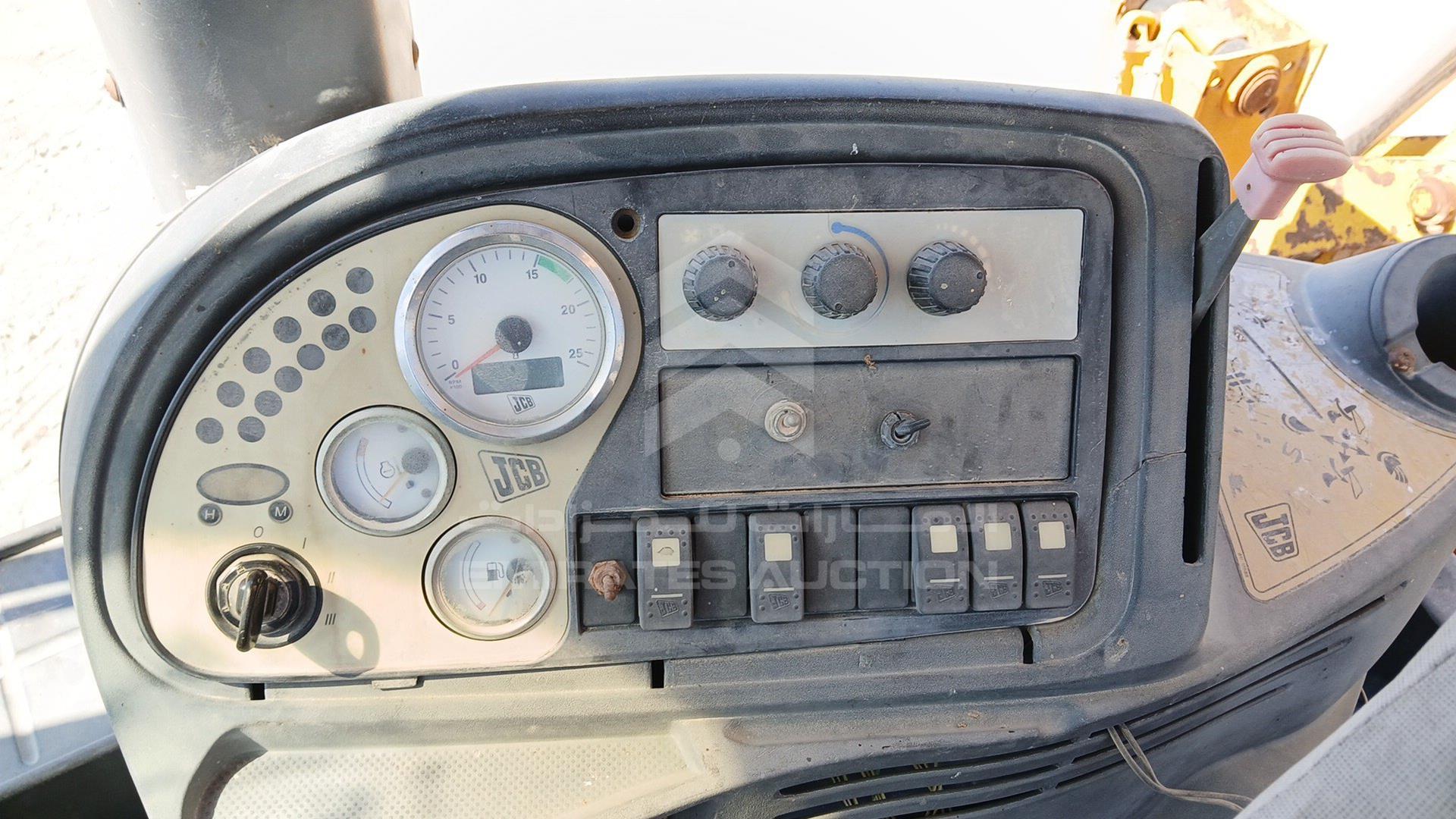 2007 JCB 3CX VIN: JCB3CX04P70981901