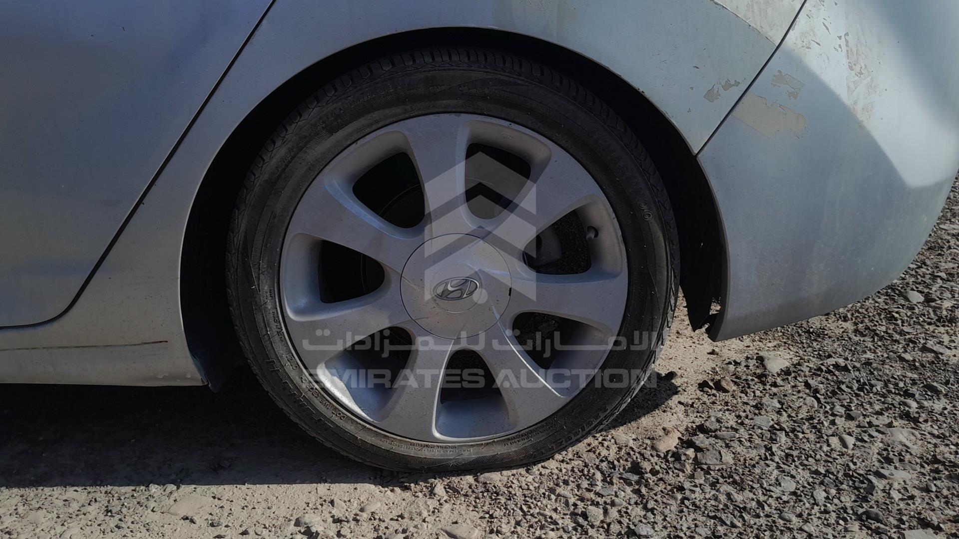 2012 HYUNDAI ELANTRA VIN: KMHDH41EXCU506925