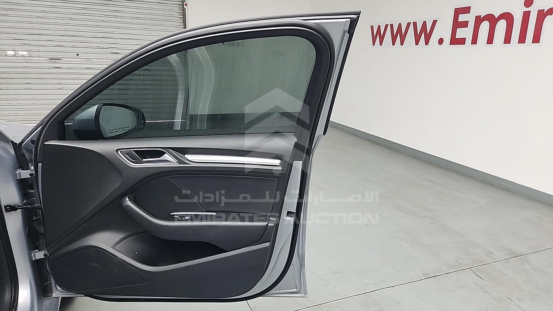 2019 AUDI A3 VIN: WAUZZZFF7K1007082