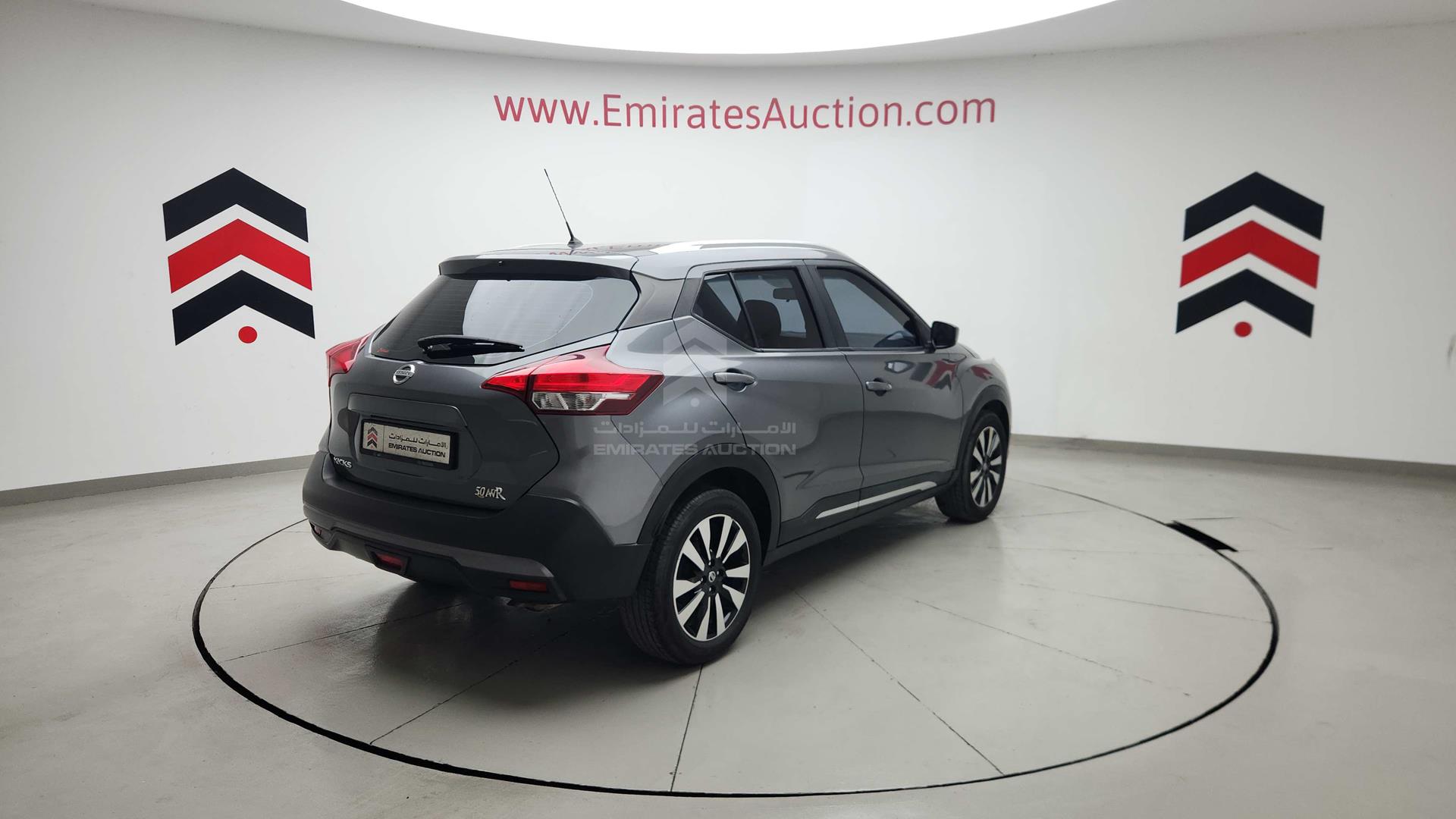 2018 NISSAN KICKS VIN: 3N1CP5C94JL502324