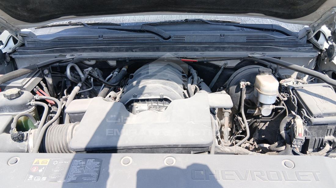 2019 Chevrolet Suburban — Engine Bay — Photo 27