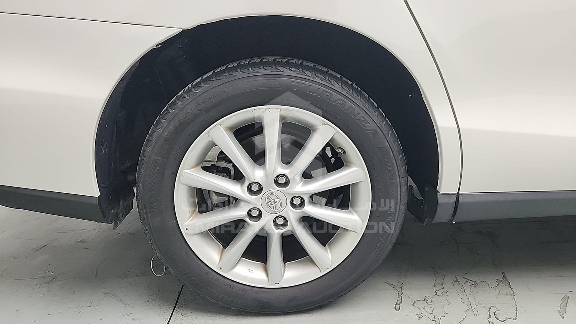 2019 TOYOTA PREVIA VIN: JTNGE52M8K7175485