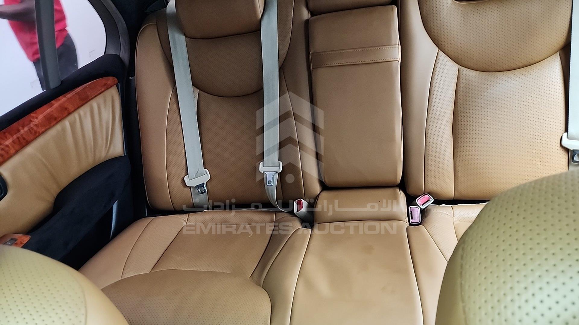 2001 LEXUS LS 430 VIN: JTHBN30F910017640