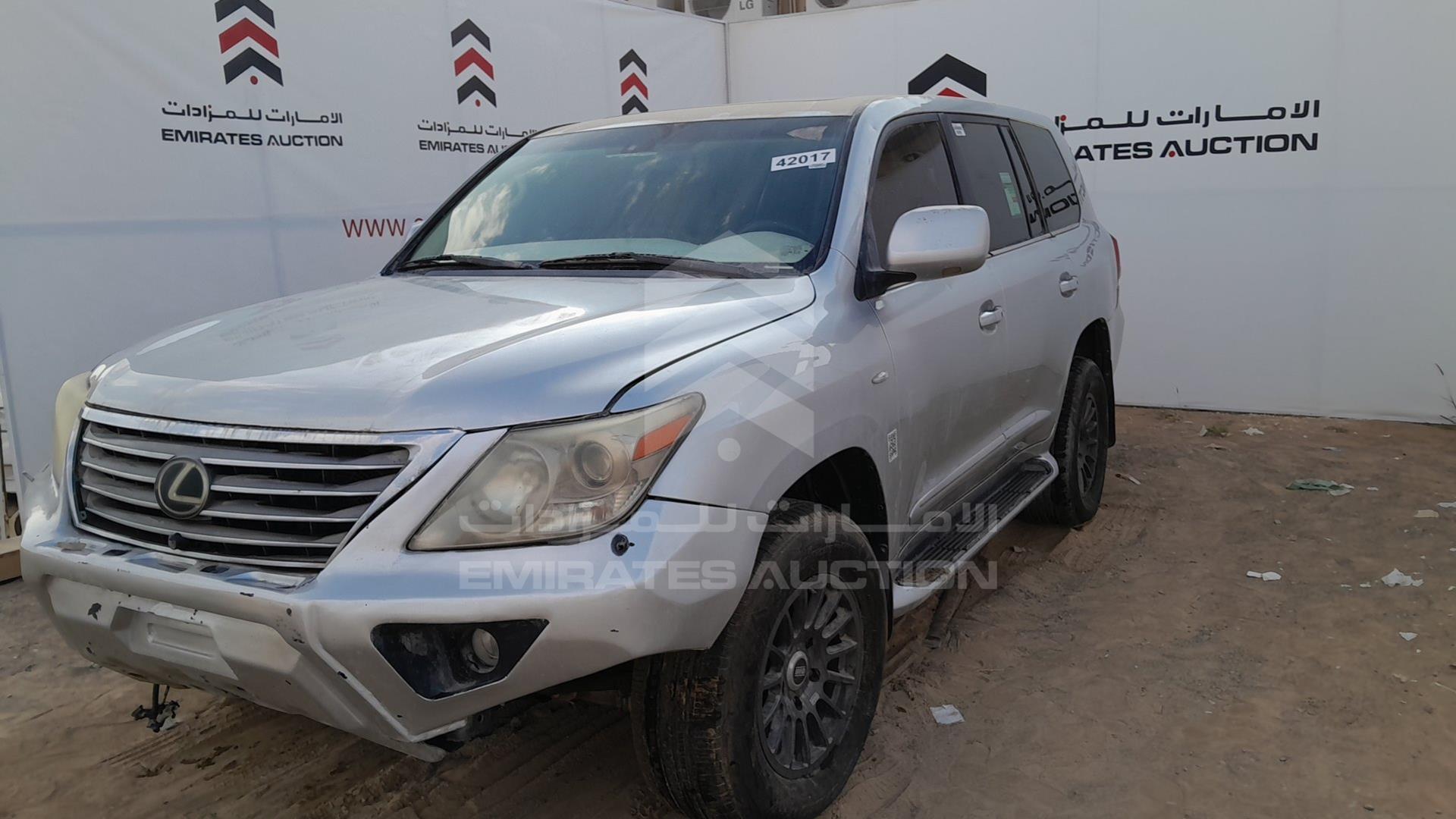 2009 LEXUS LX 570 VIN: JTJHY00W994024879
