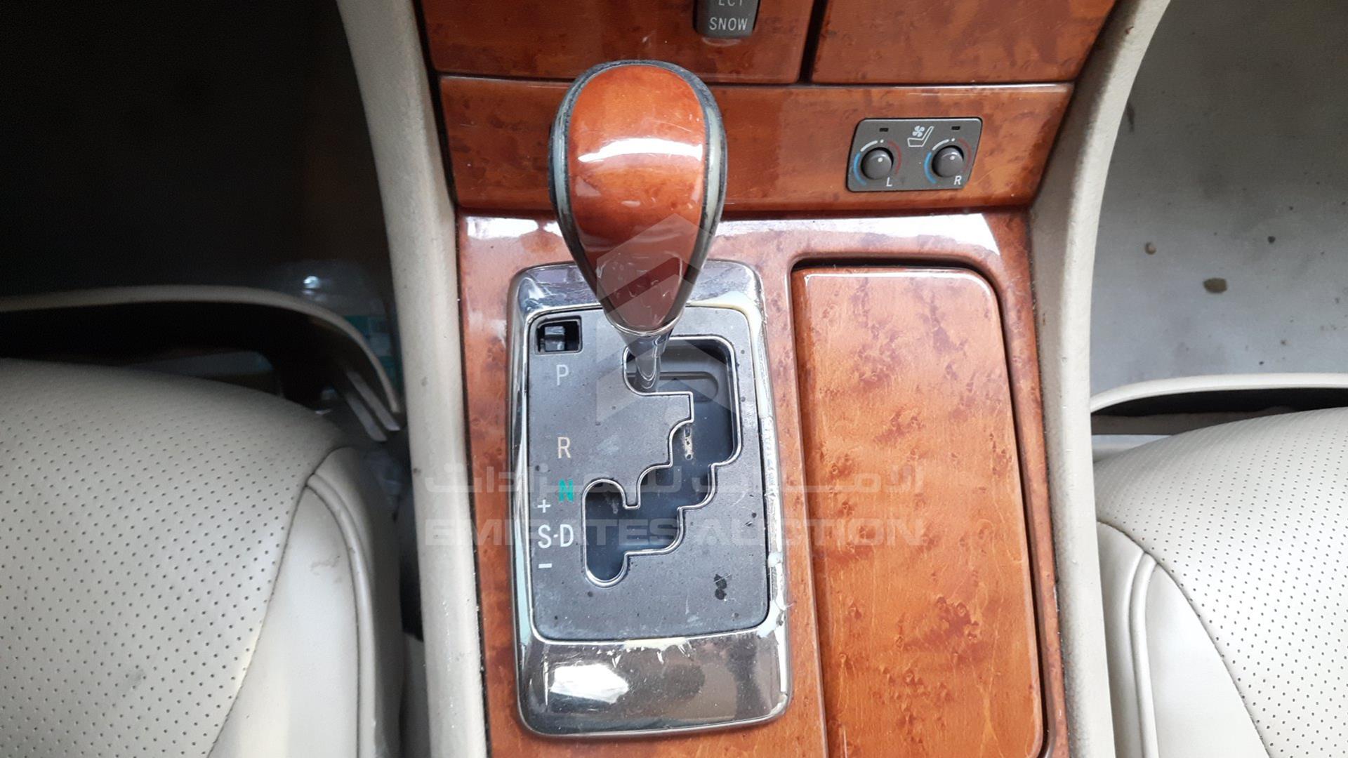 2004 LEXUS LS 430 VIN: JTHBN36F340124324