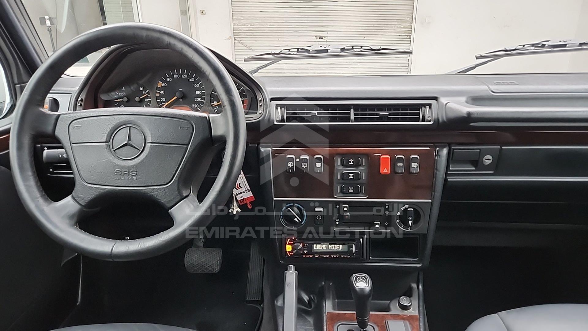 1998 MERCEDES G 320 VIN: WDB46323217111280