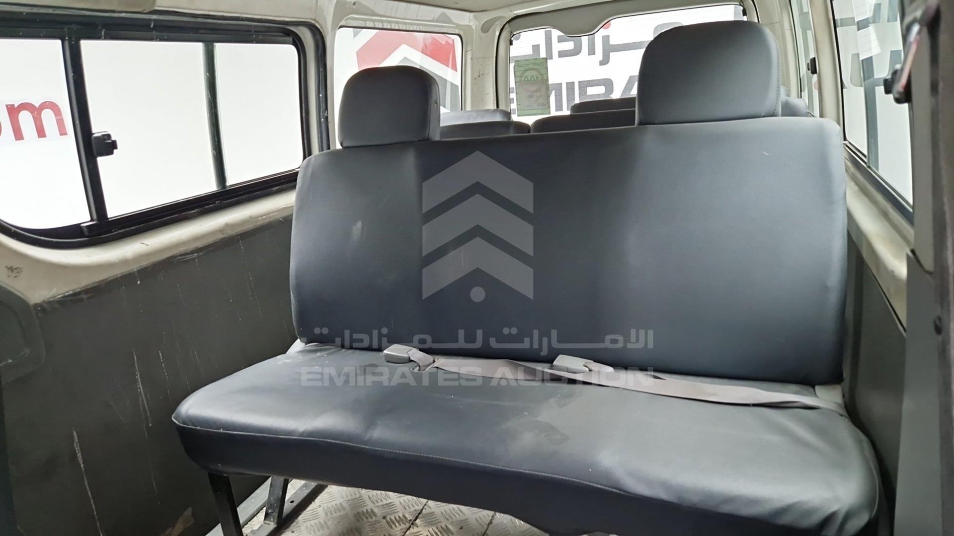 2010 TOYOTA HIACE VIN: JTGJX02P9A0030368