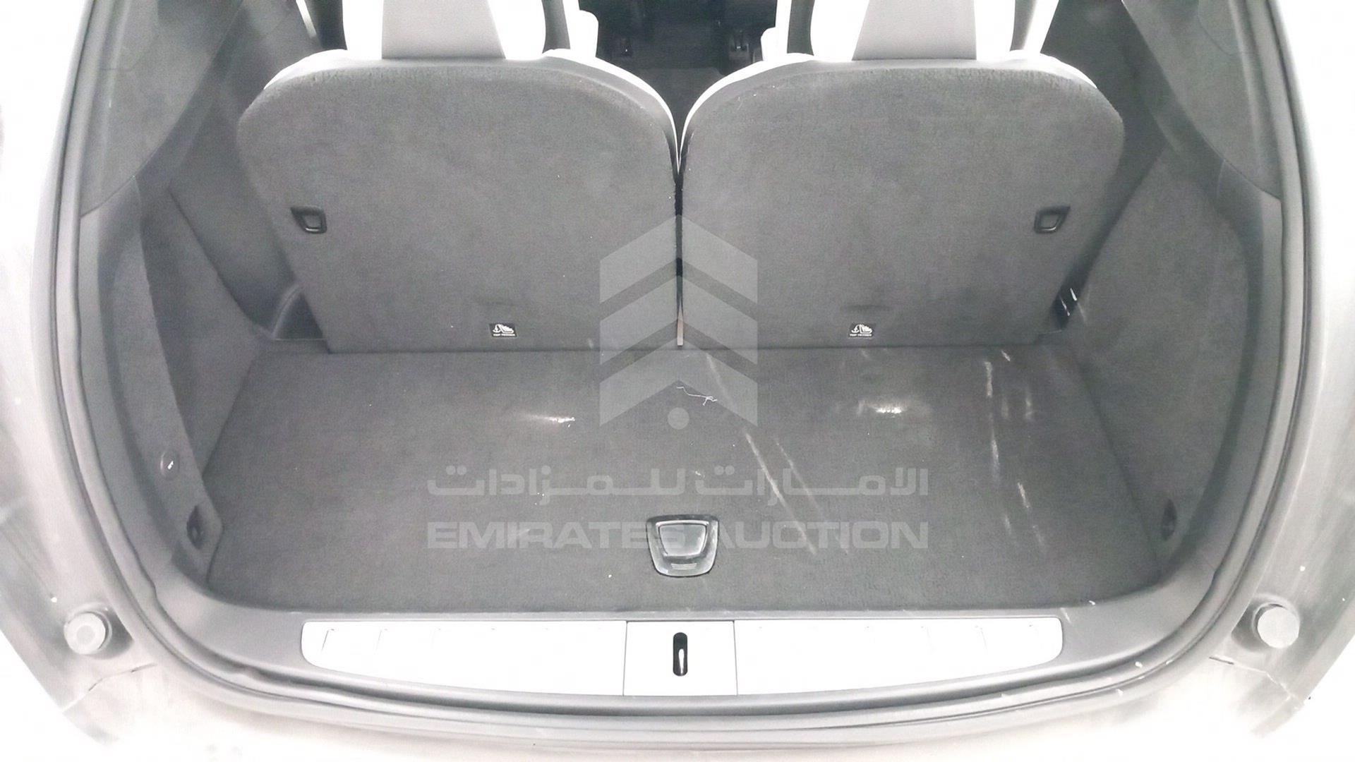 2018 TESLA MODEL X VIN: 5YJXCCE27JF116185