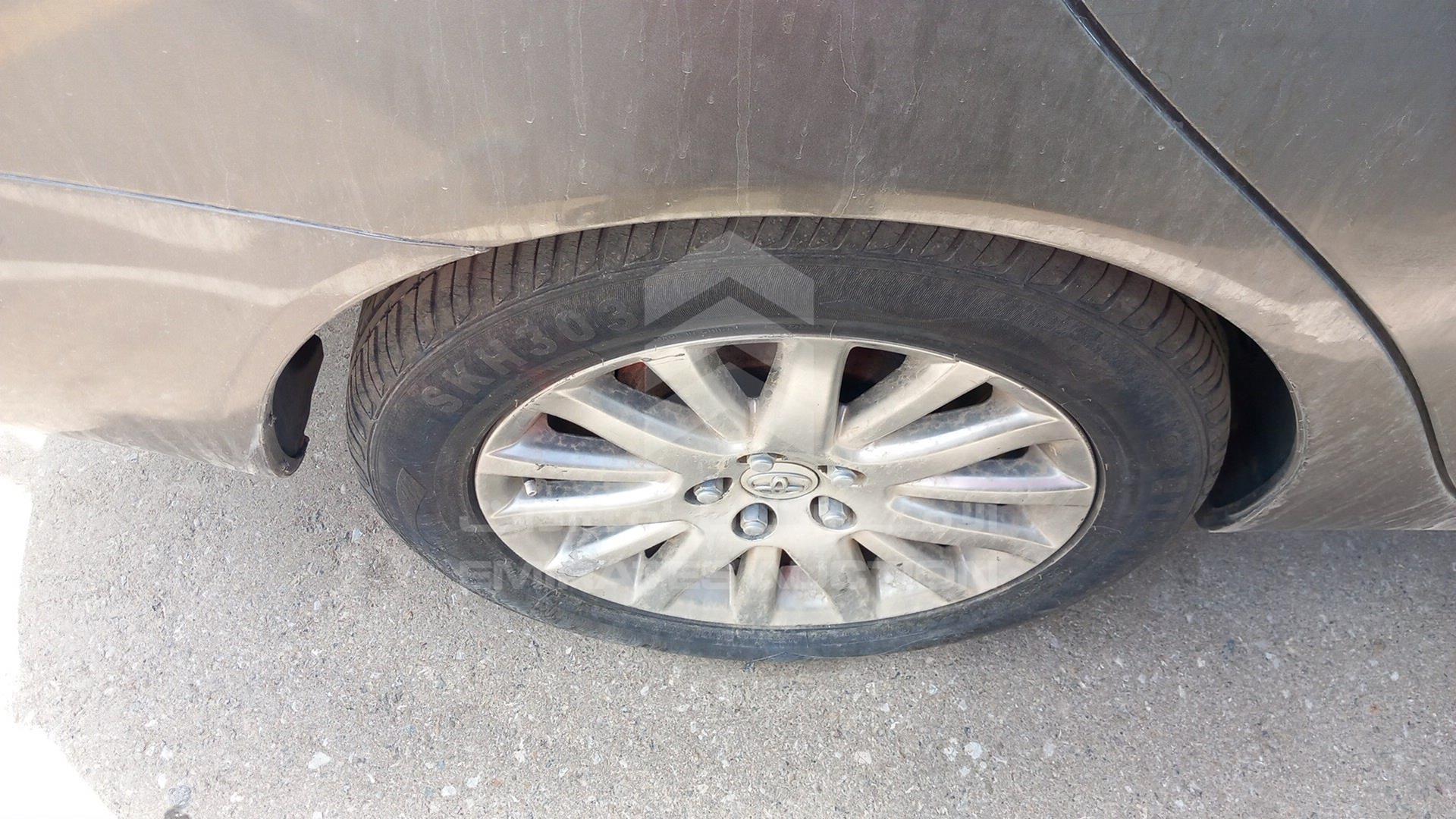 2005 TOYOTA CAMRY VIN: 4T1BE32K95U963968