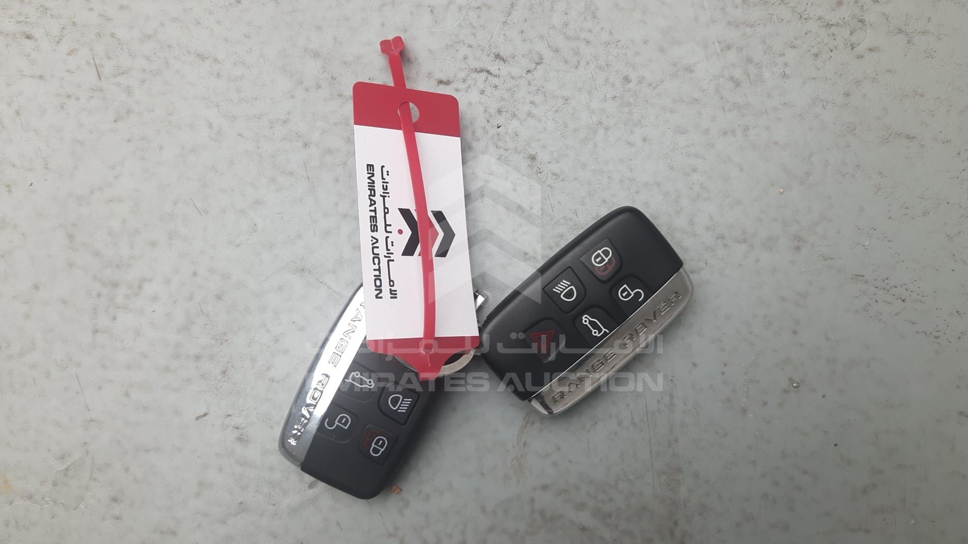 2013 RANGE ROVER SPORT VIN: SALLSAAD4DA756209