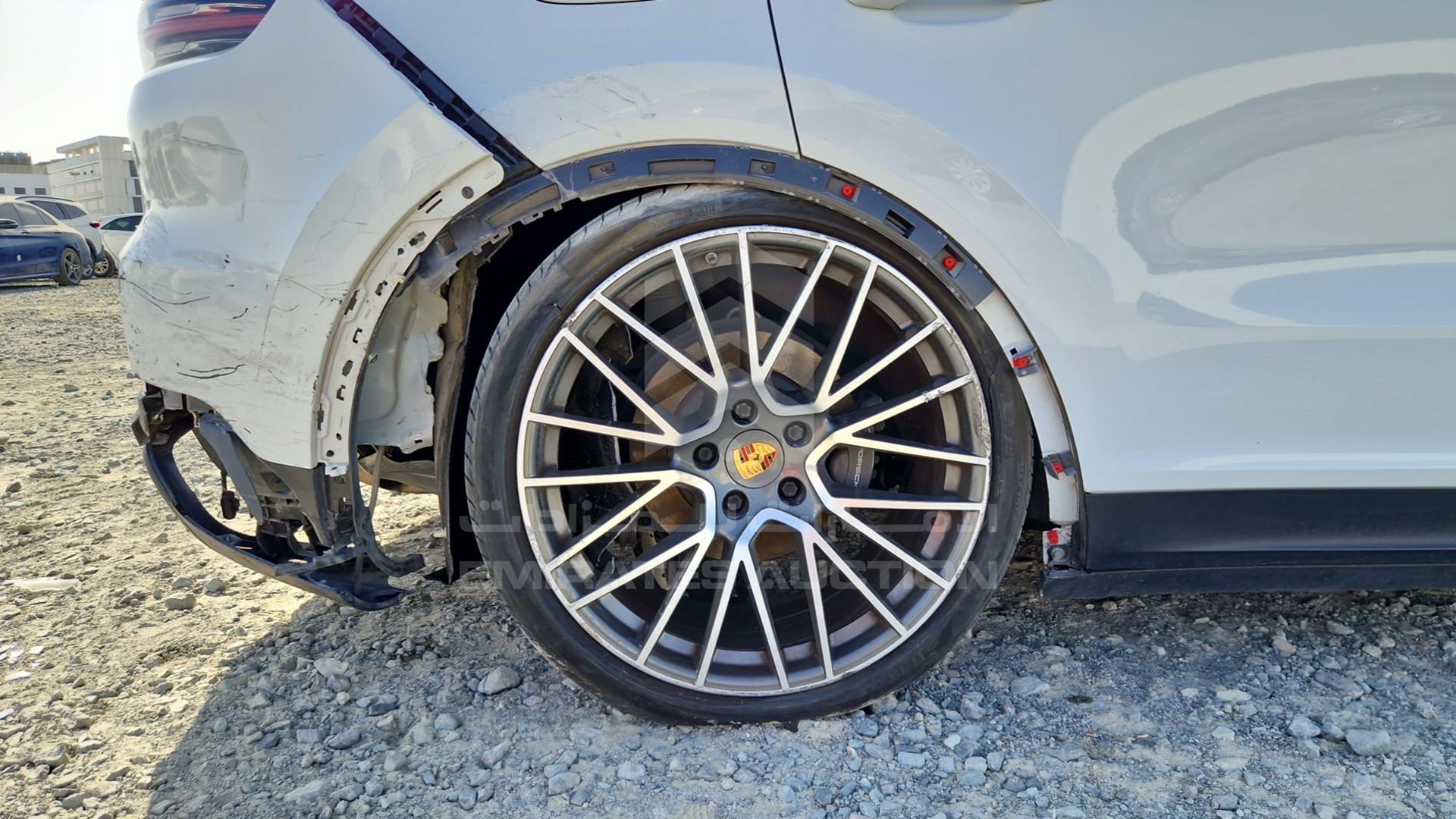 2020 PORSCHE CAYENNE VIN: WP1BA2AY8LDA48217