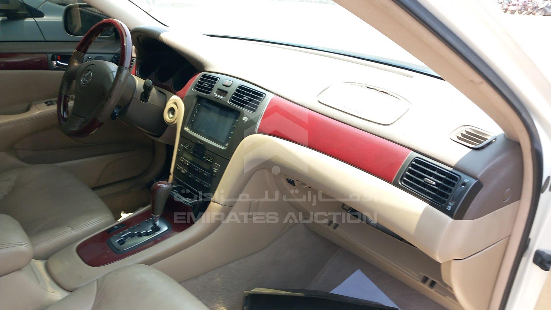 2004 LEXUS ES 300 VIN: JTHBA30GX45030408
