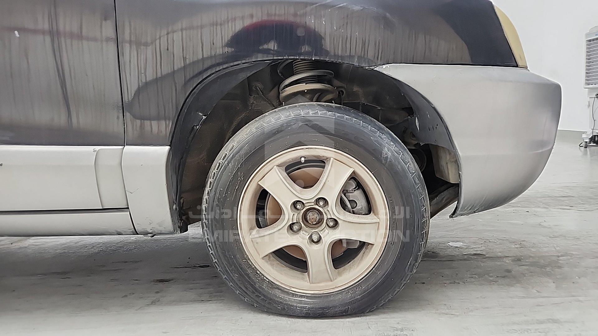 2004 HYUNDAI SANTA FE VIN: KMHSC81D74U706523