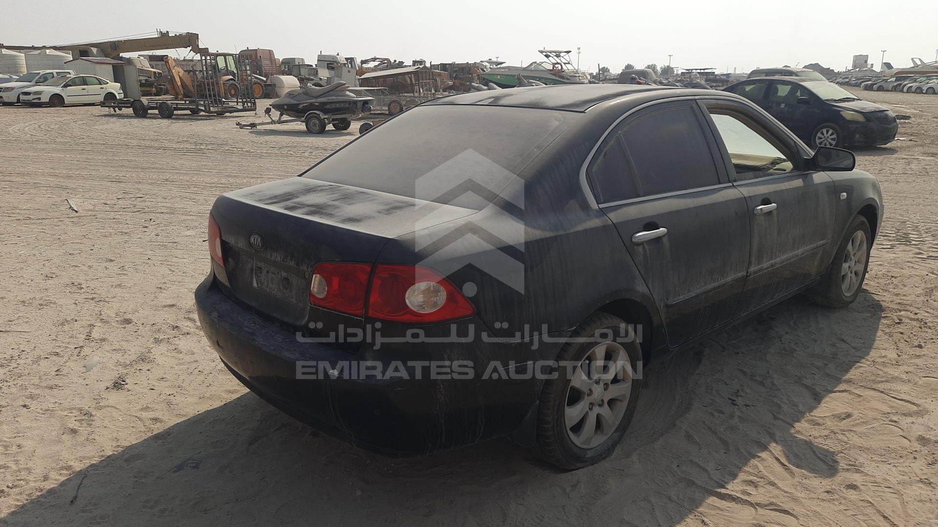 2007 KIA OPTIMA VIN: KNAGE222675116551