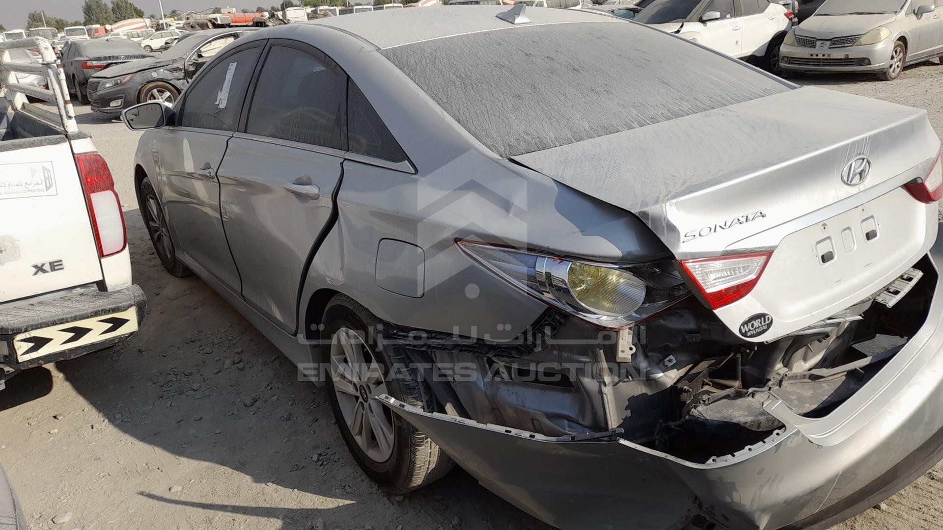 2014 HYUNDAI SONATA VIN: 5NPEB4AC4EH819250
