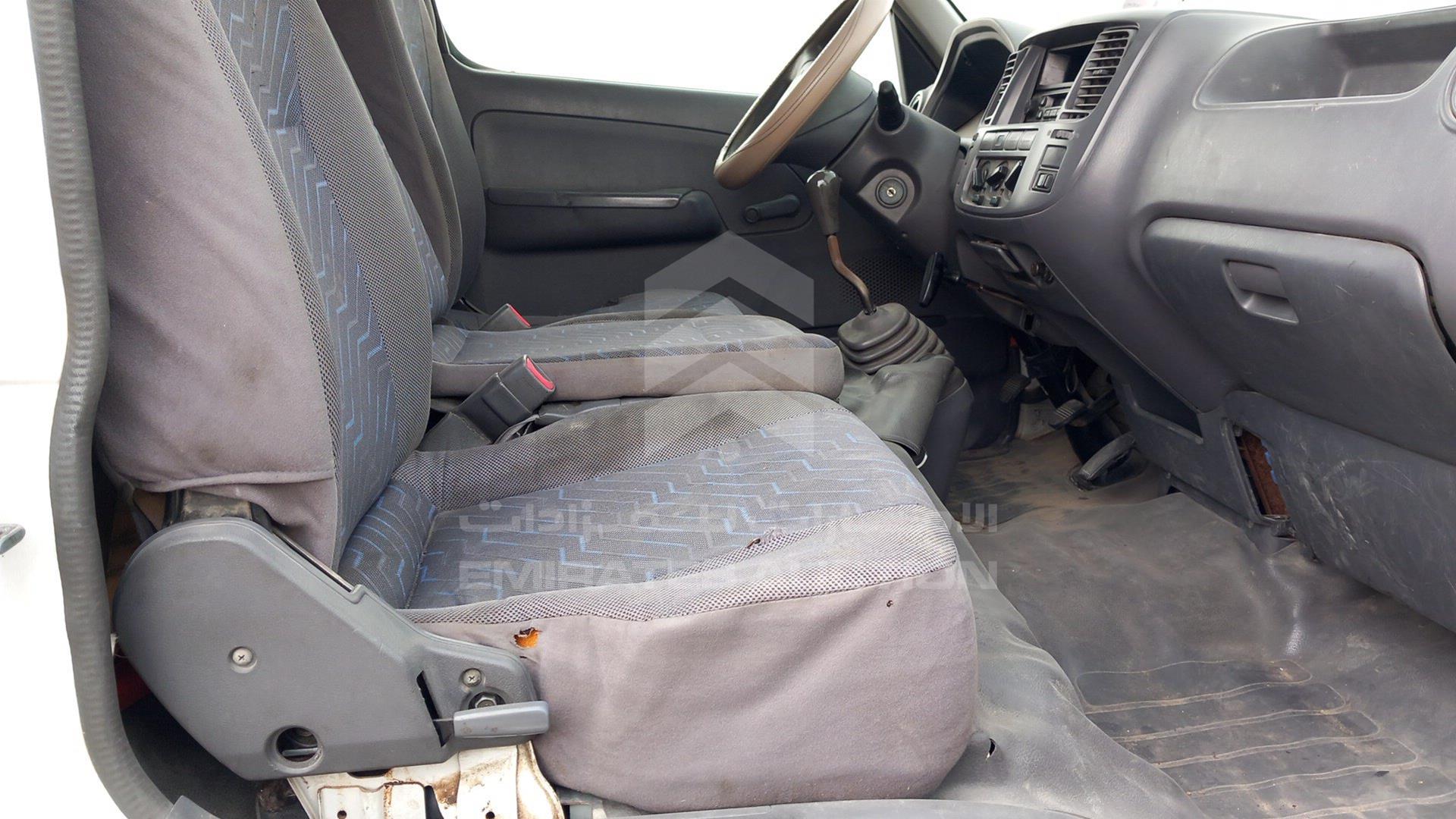 2002 NISSAN URVAN VIN: JN6FE52S12X400020
