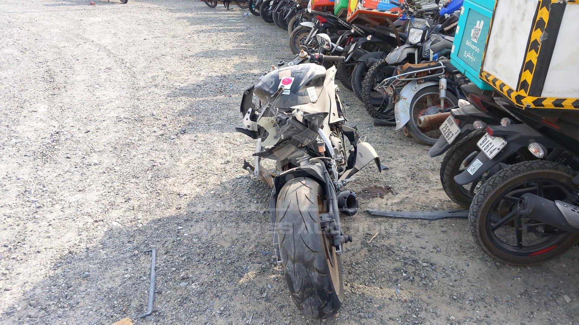 2009 YAMAHA MOTORBIKE VIN: JYARJ151000016186