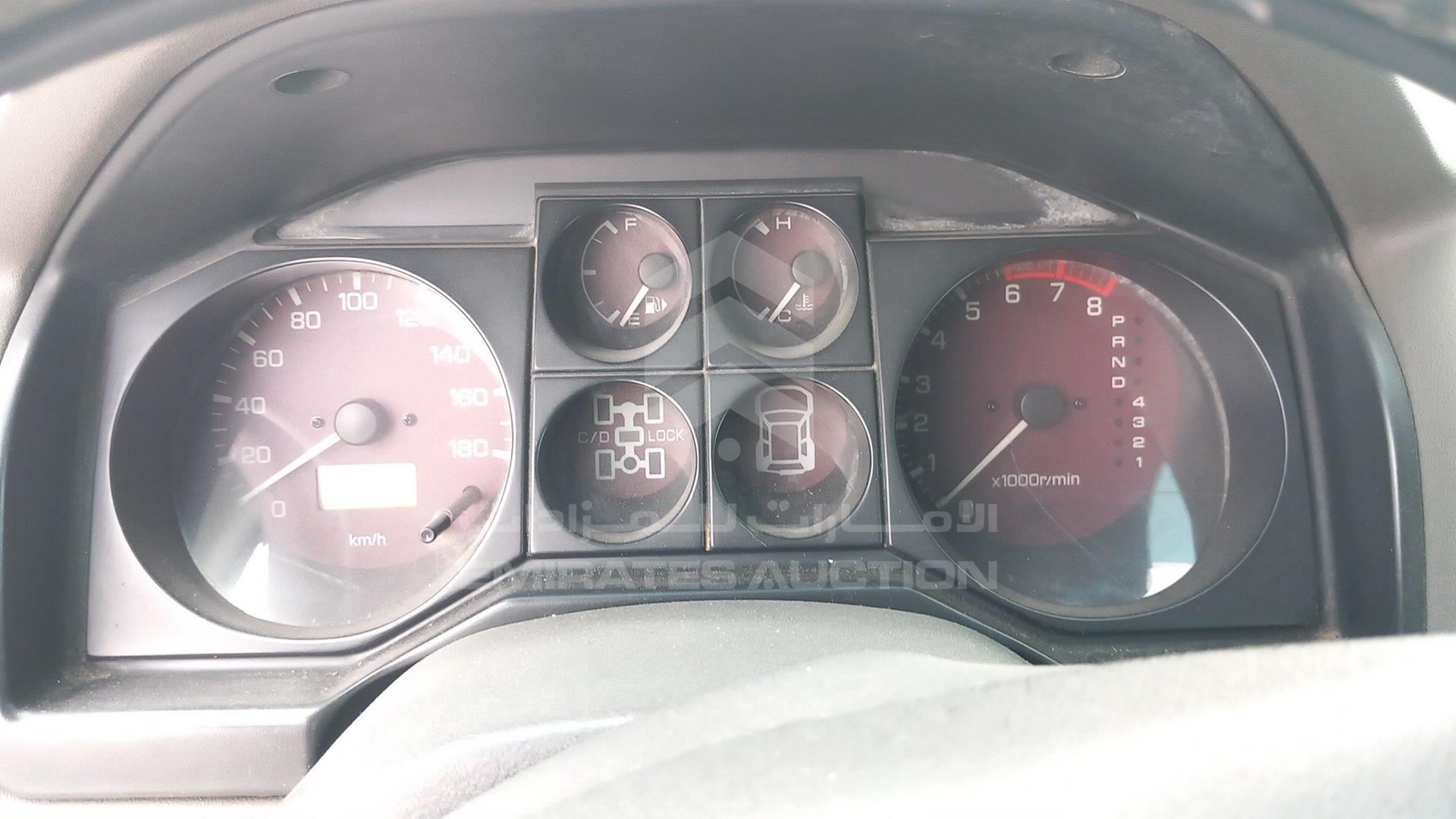2003 MITSUBISHI PAJERO VIN: JMYMRV63W3J706395