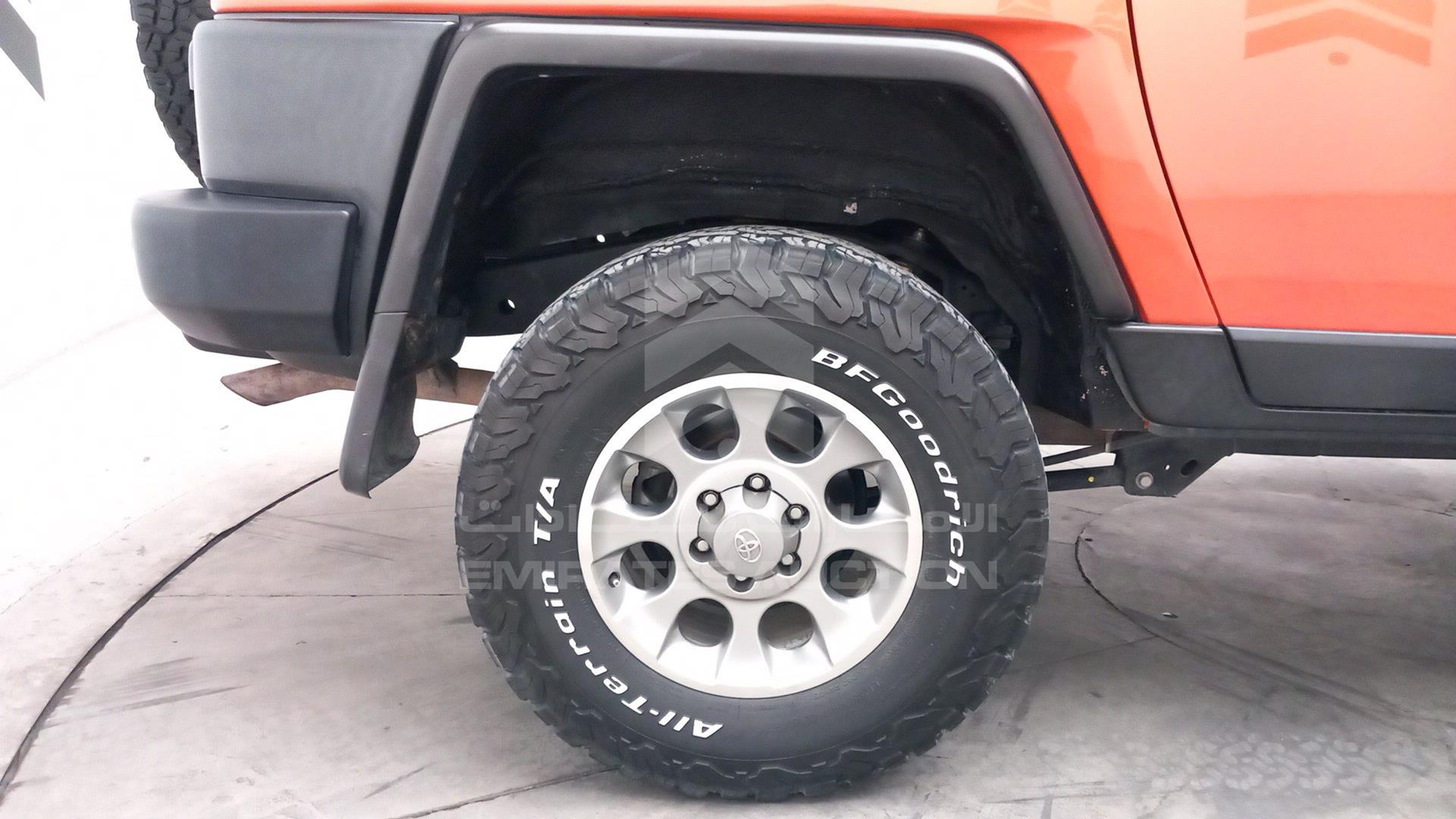2013 TOYOTA FJ CRUISER VIN: JTEBU11F7DK151283