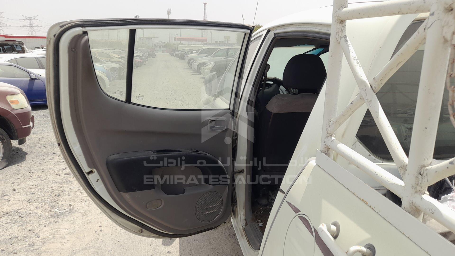 2008 MITSUBISHI L 200 VIN: MMBJNKB508D016581