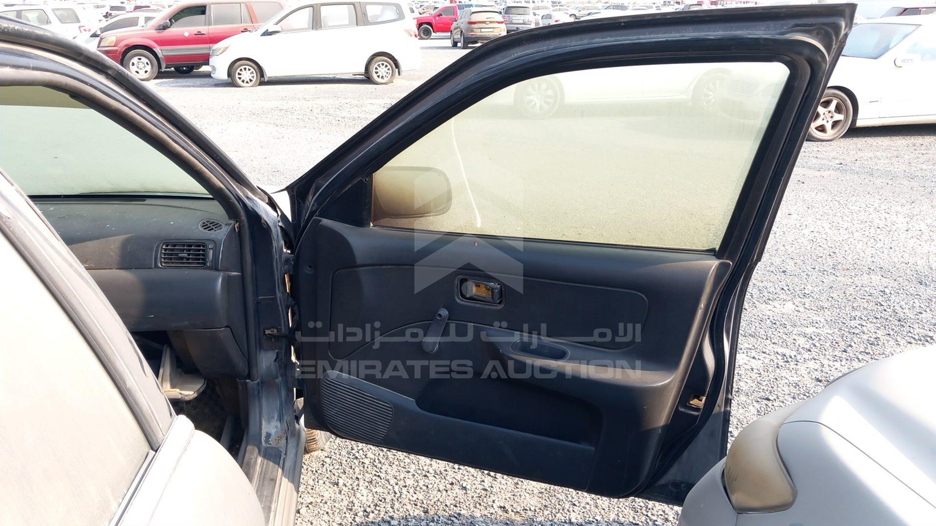 1998 NISSAN SUNNY VIN: JN1BBAB14Z0319530