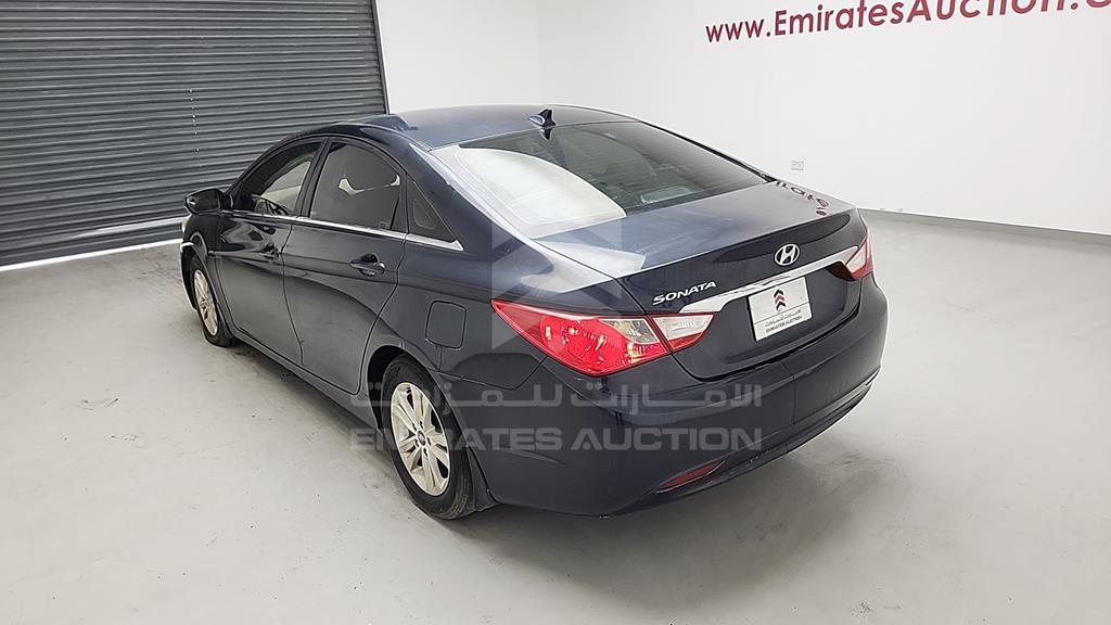 5NPEB4AC4BH172148 - 2011 HYUNDAI SONATA - #517690