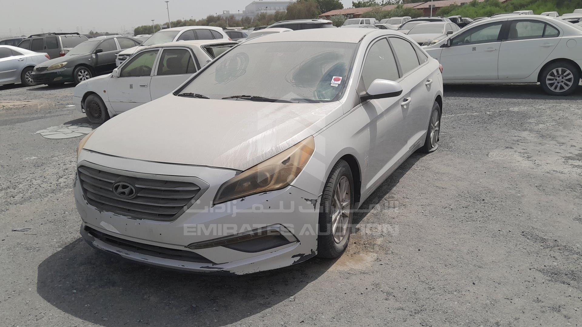 2015 HYUNDAI SONATA VIN: 5NPE24AF0FH154715
