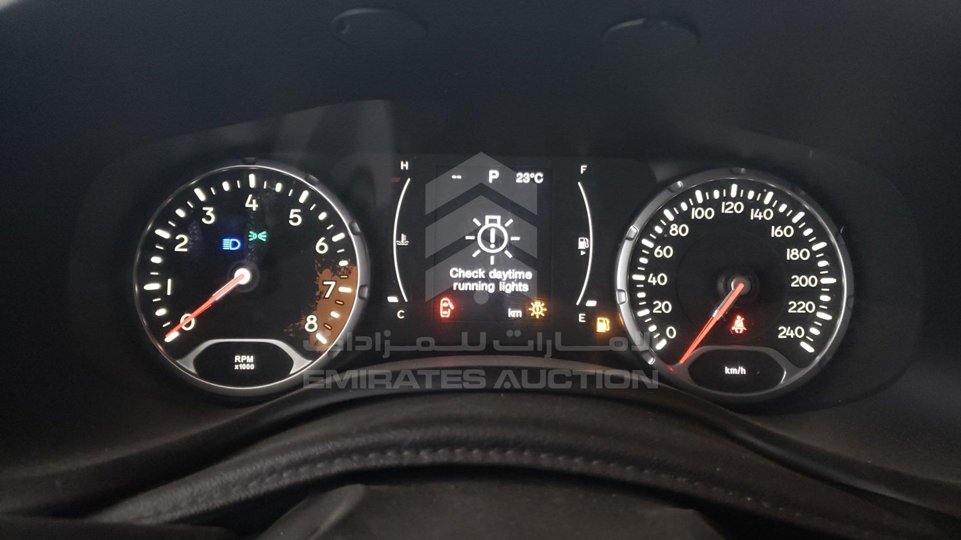 2015 JEEP RENEGADE VIN: ZACCJBBT7FPB29000