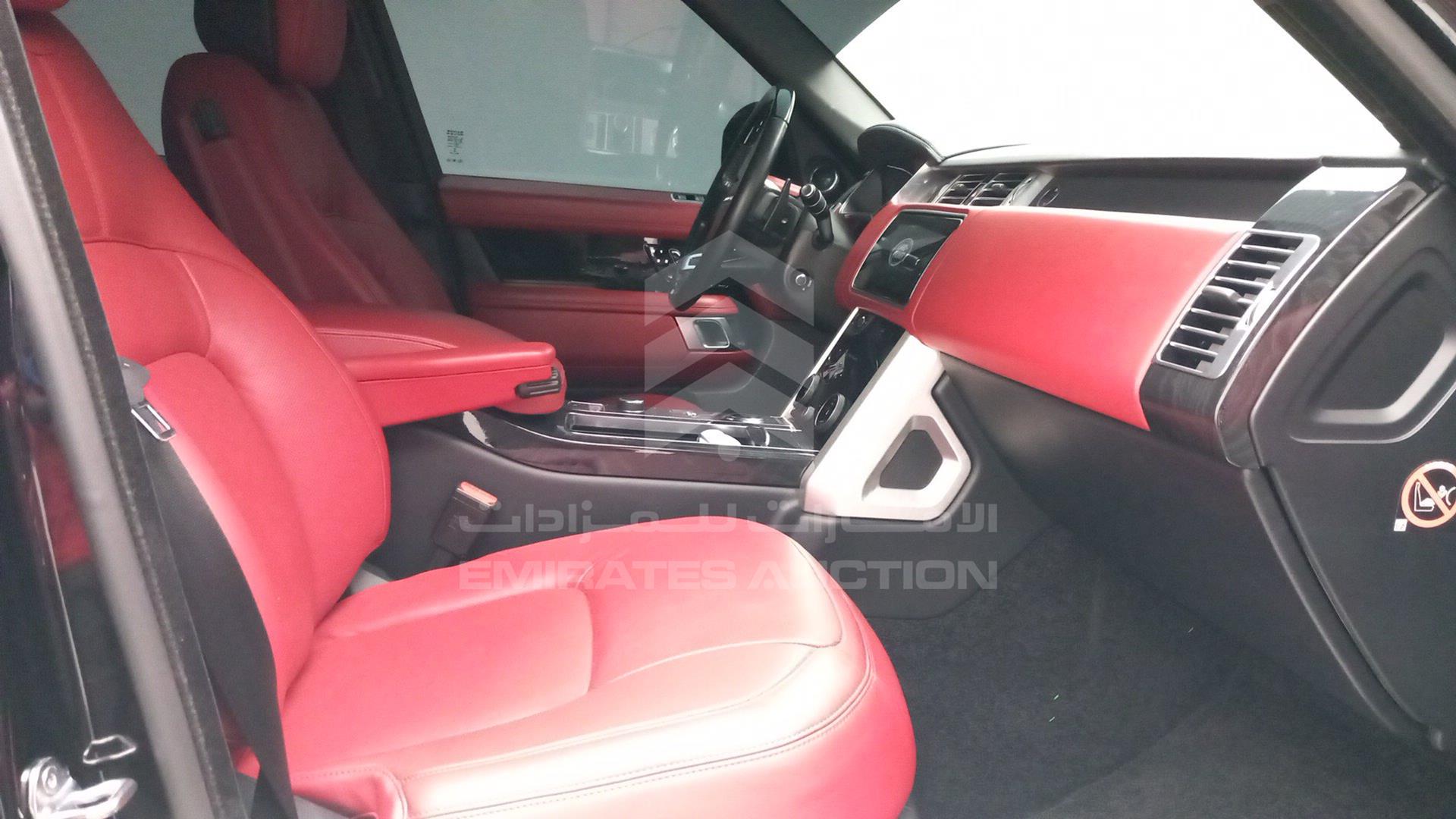 2018 RANGE ROVER VOGUE VIN: SALGA2BE5JA502586