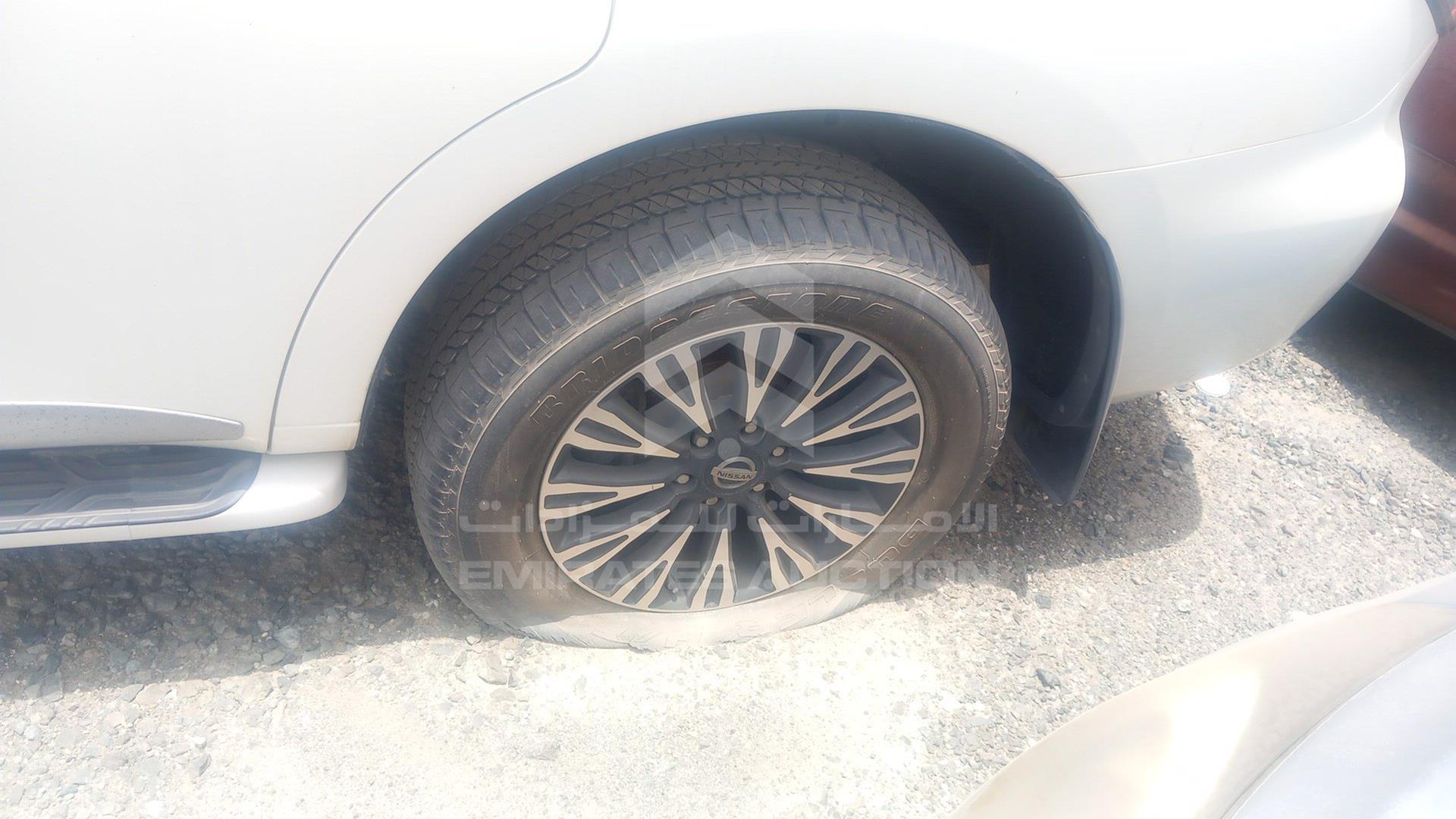 2015 NISSAN PATROL VIN: JN8AY2NY0F9138895