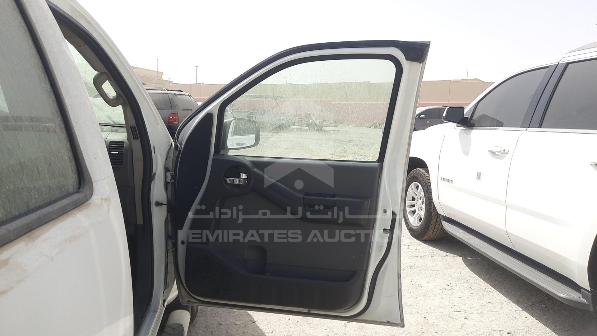 2013 NISSAN XTERRA VIN: 5N1AN0N64DN812506
