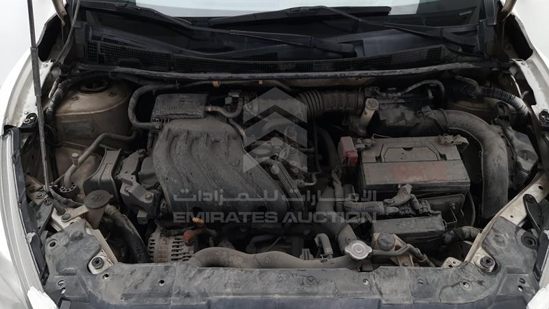 MNTBC2C93F6005567 Auction: EmiratesAuction Lot: 412005 MNTBC2C93F6005567 Nissan Tiida 2015 WHITE Photo 39