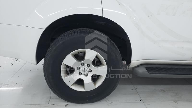 VSKLR11A3EA543133 Auction: EmiratesAuction Lot: 405690 VSKLR11A3EA543133 Nissan Pathfinder 2014 WHITE Photo 29