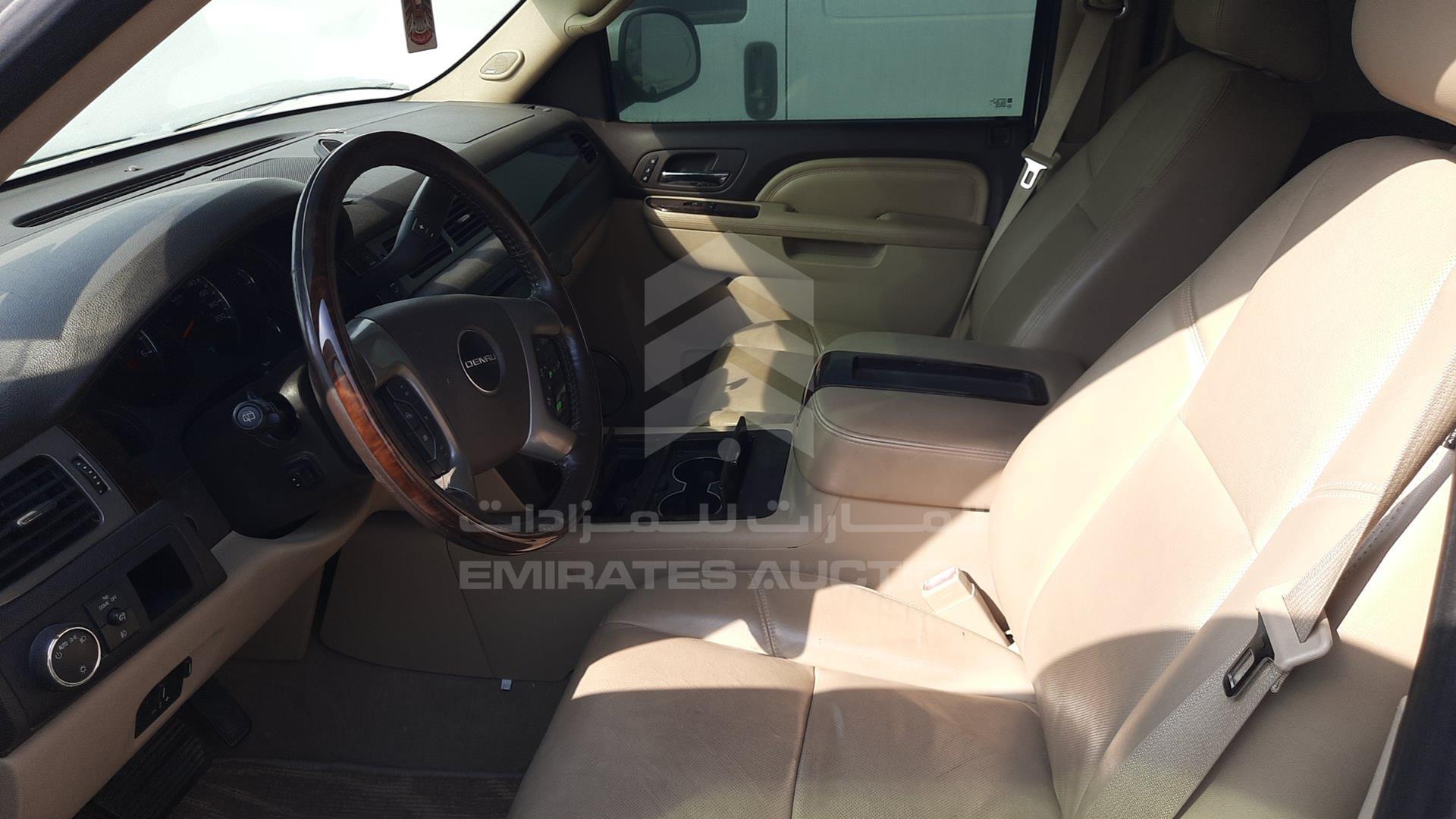 2014 GMC YUKON VIN: 1GKS28EF5ER111052