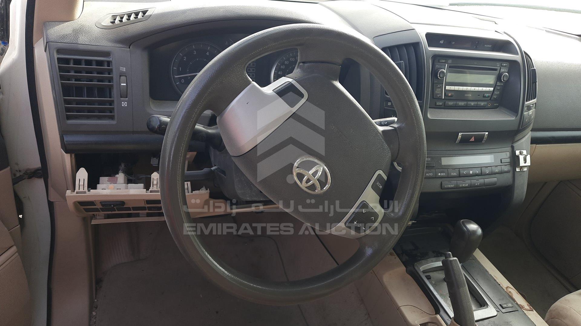 2014 TOYOTA LAND CRUISER VIN: JTMDU09J3E4094215
