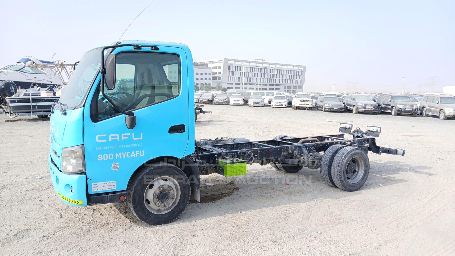 2021 HINO 300 VIN: JHHUCN1F4MK037973