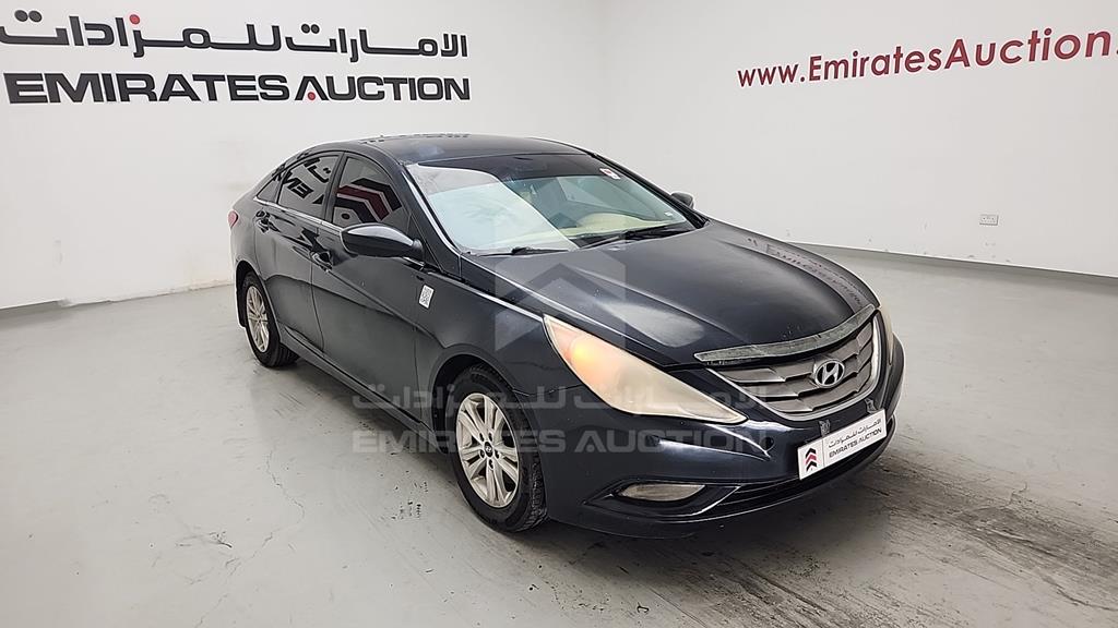 5NPEB4AC4BH172148 - 2011 HYUNDAI SONATA - #517690