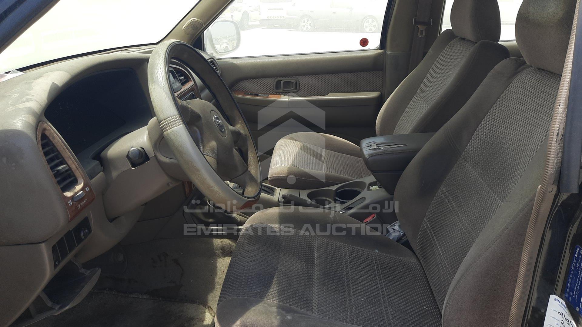 2005 NISSAN PATHFINDER VIN: JN8DR05Y25W800300