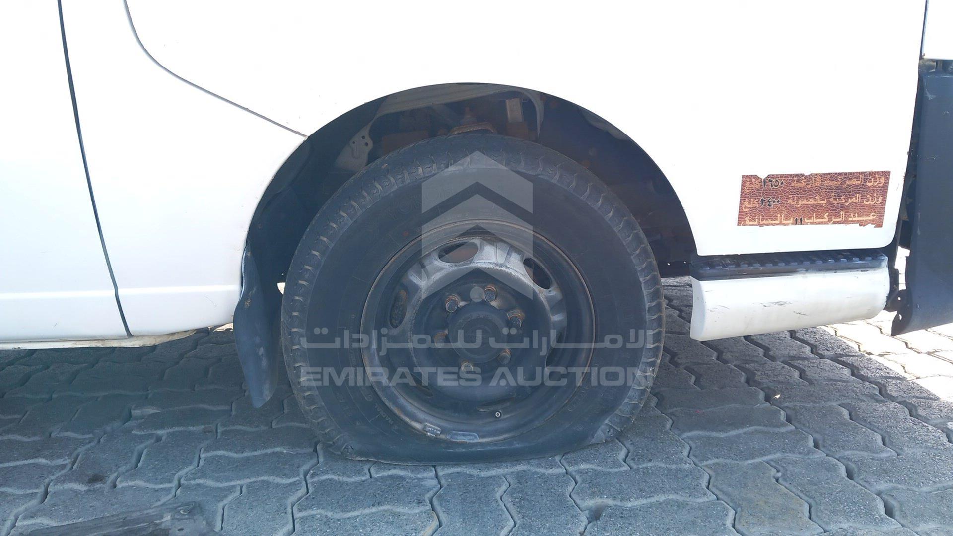 2010 NISSAN URVAN VIN: JN6AE54S0AX024383