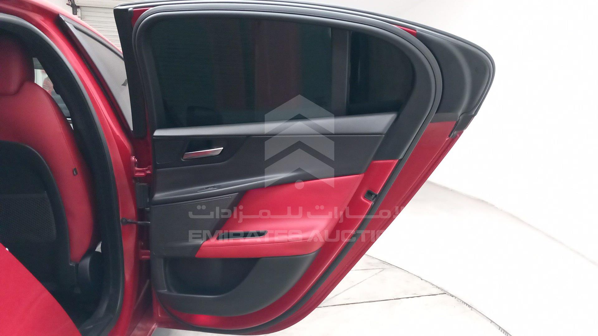 2016 JAGUAR XE VIN: SAJAB4BV8GA909222