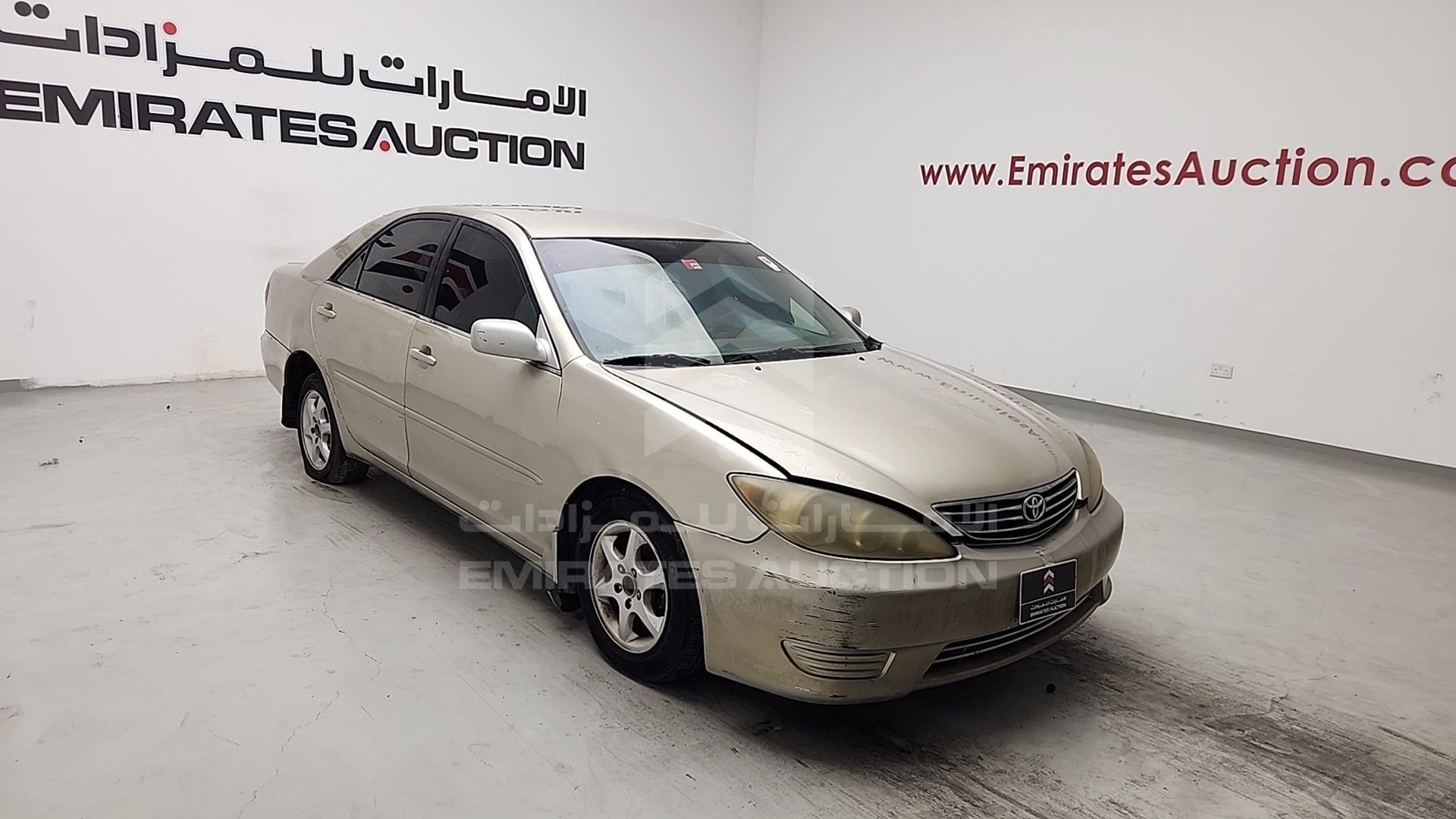 2005 TOYOTA CAMRY VIN: 4T1BE32K55U387943