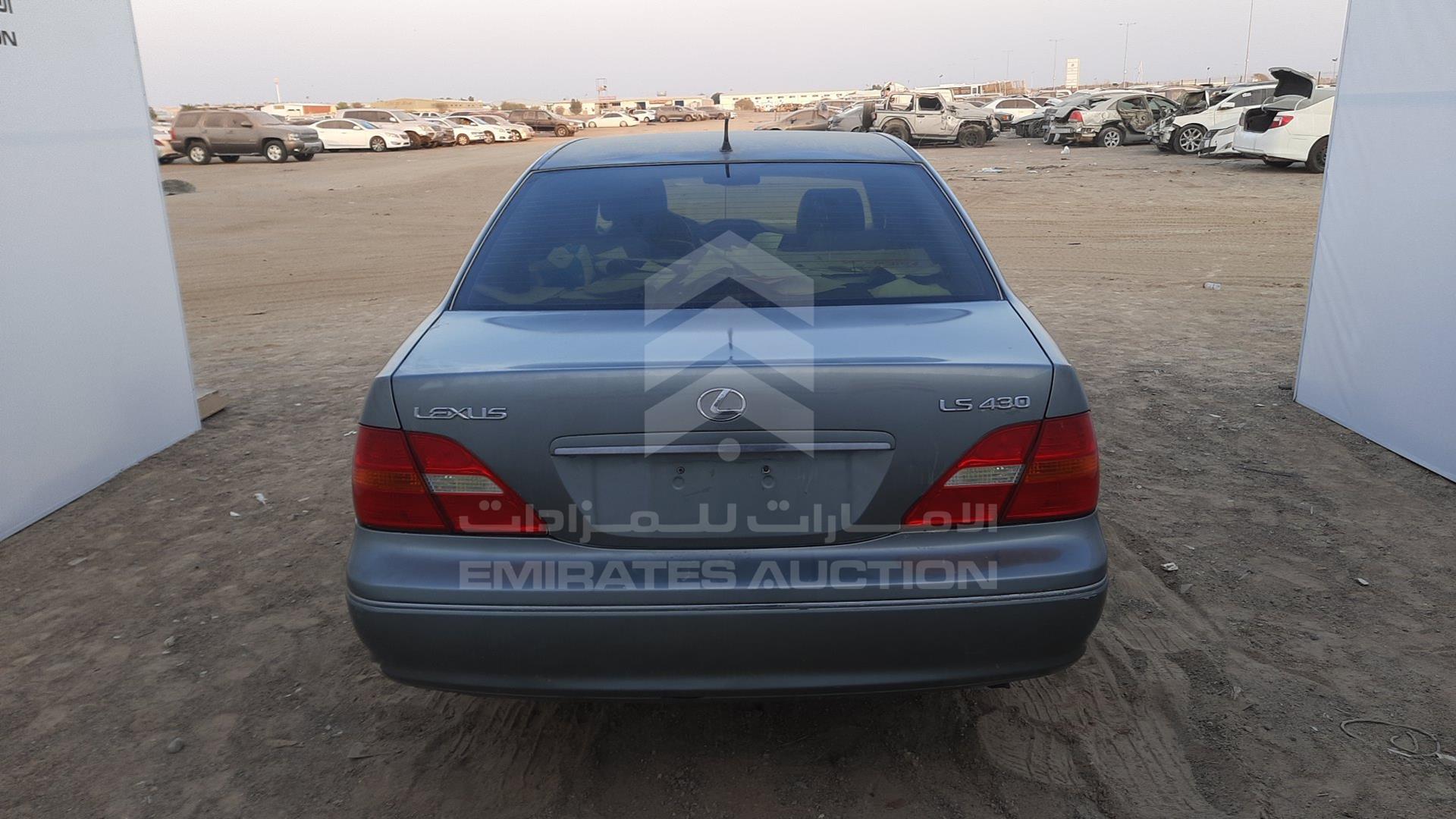 2001 LEXUS LS 430 VIN: JTHBN30F810016382